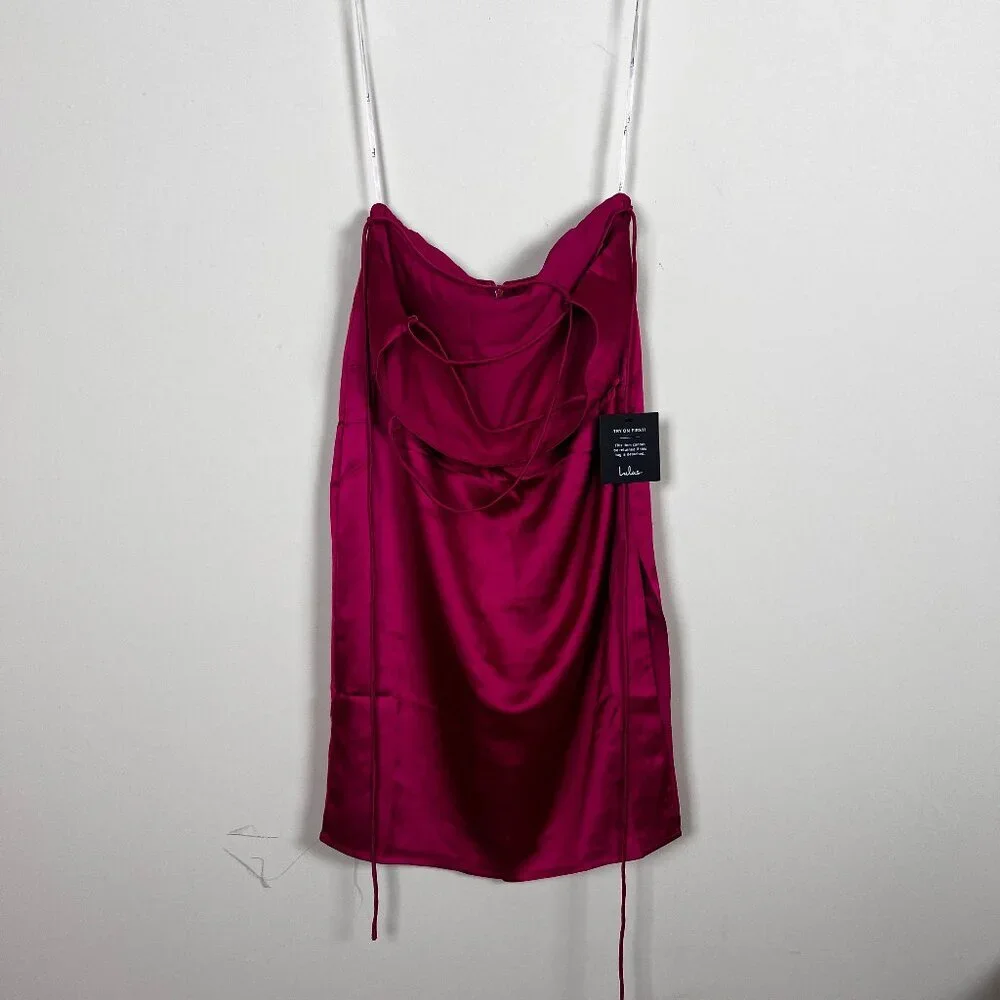 2/$30 Lulus Dress M NWT - Picture 1 of 7